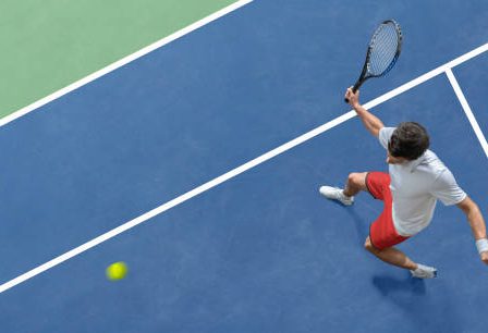 Avant de débuter une construction court de tennis, il faut connaître son objectif principal. En effet, un court de loisir n’a pas