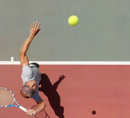 Construction terrain de tennis