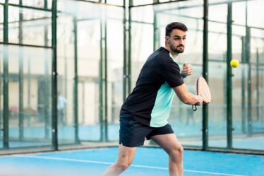 Entreprise construction terrain de padel