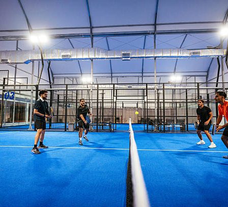 Construction court de padel